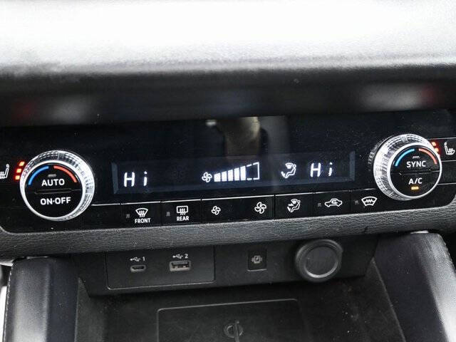 2023 Mitsubishi Outlander PHEV SE