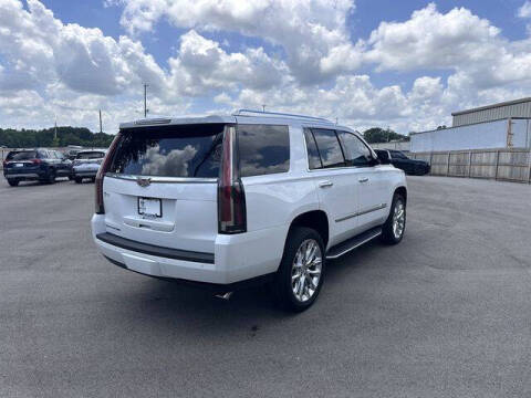 2020 Cadillac Escalade Luxury