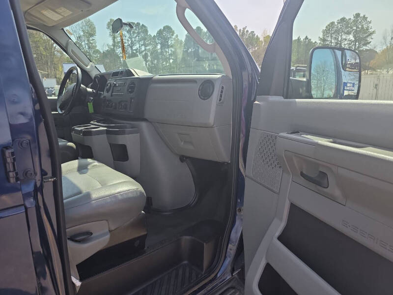 2014 Ford E-Series E-350 SD XL