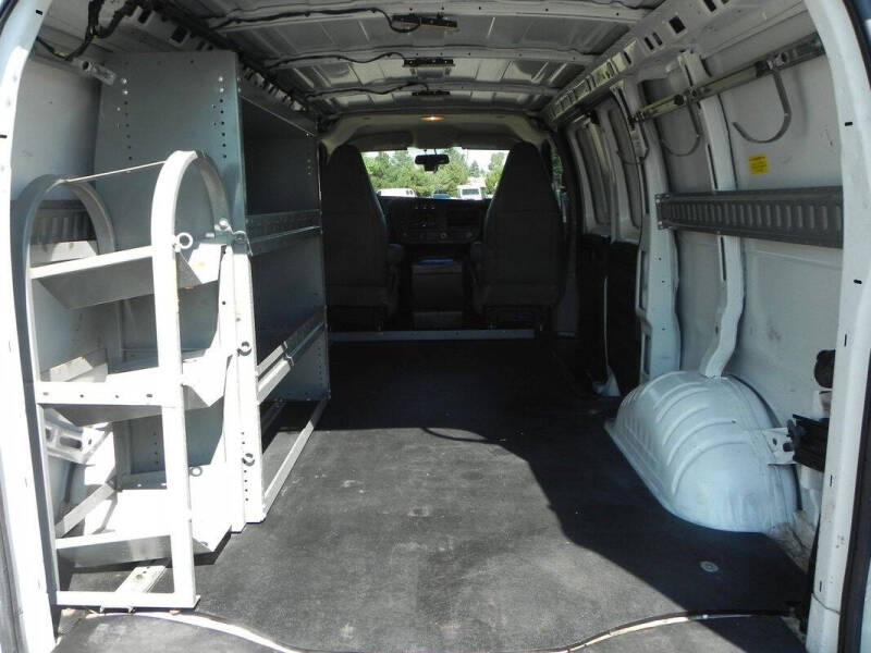 2021 Chevrolet Express 2500