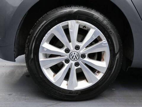 2021 Volkswagen Golf TSI