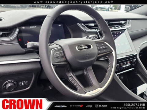 2025 Jeep Grand Cherokee Laredo X