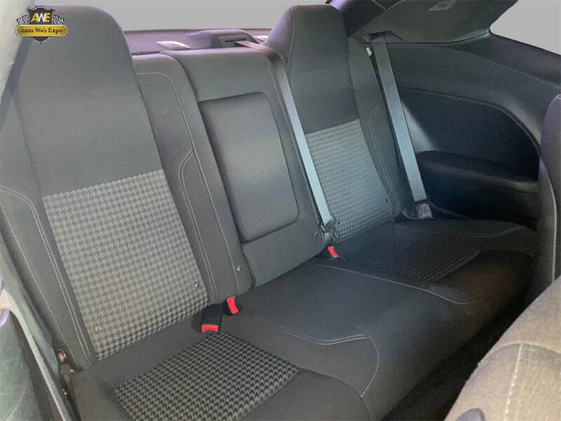 2018 Dodge Challenger SXT