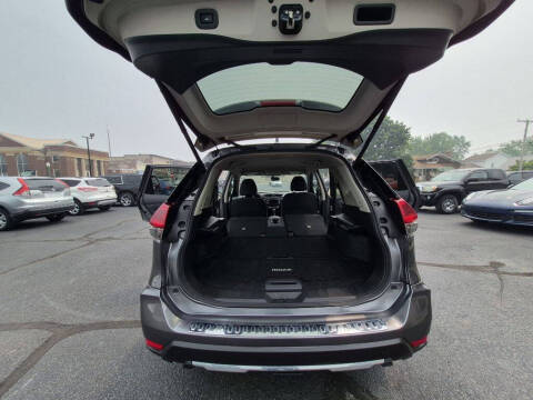 2018 Nissan Rogue SV