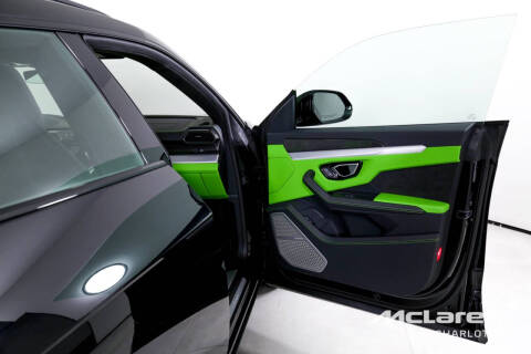 2022 Lamborghini Urus