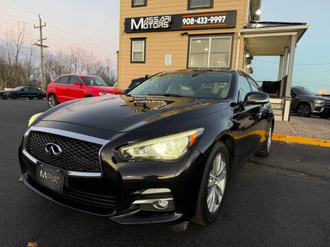 2015 Infiniti Q50 Premium