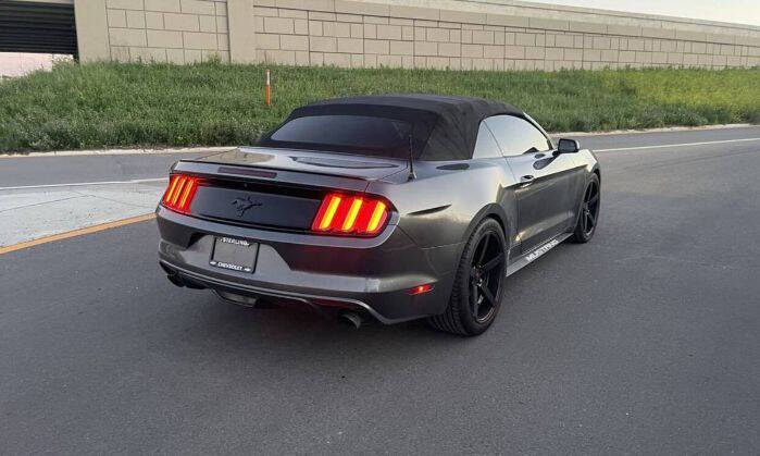 2015 Ford Mustang