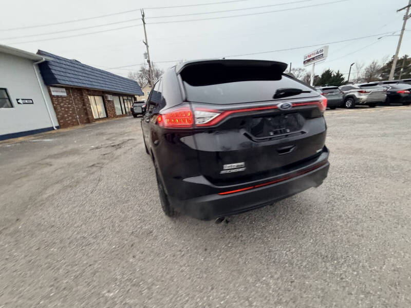 2018 Ford Edge SE