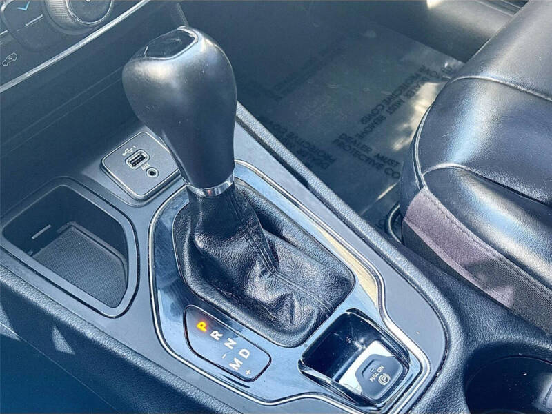 2020 Jeep Cherokee Altitude