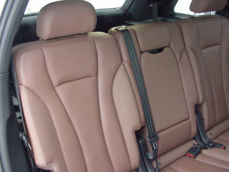 2021 Audi Q7 quattro Premium Plus 55 TFSI