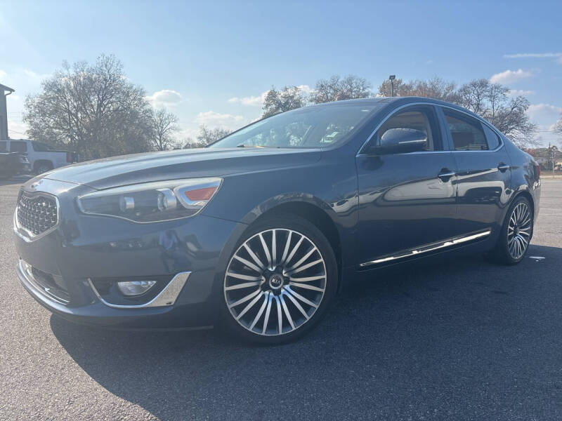 2015 Kia Cadenza Premium's photo