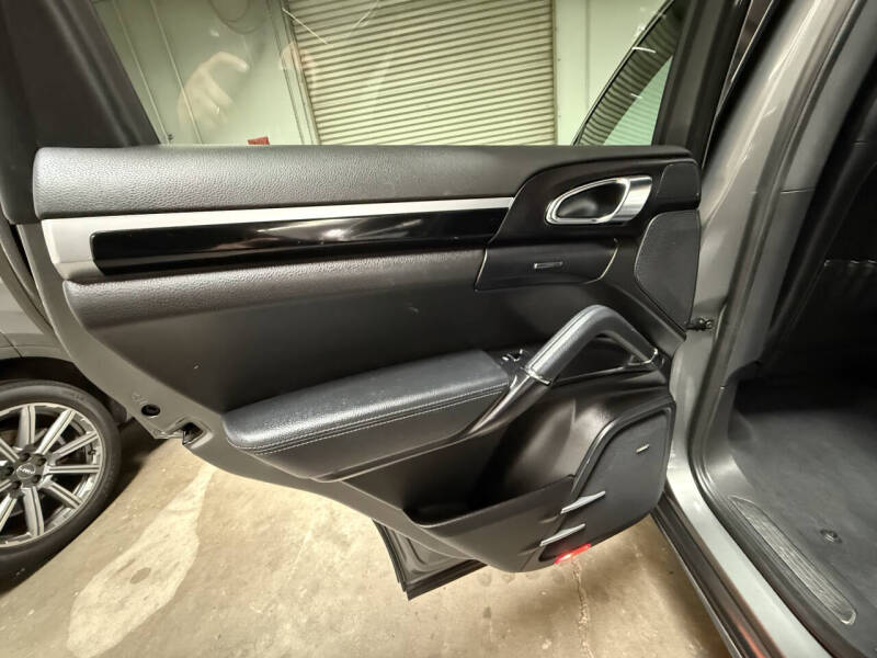 2016 Porsche Cayenne