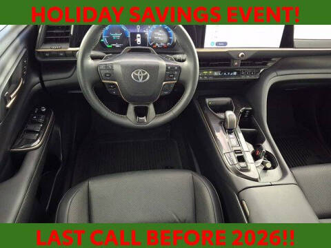 2025 Toyota Crown Platinum