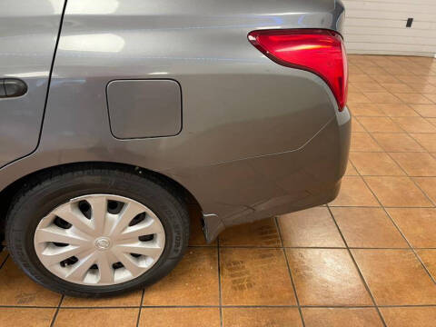 2016 Nissan Versa 1.6 S Plus