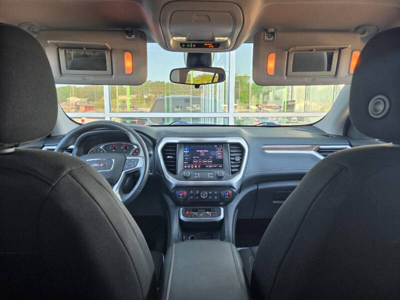 2021 GMC Acadia SLE