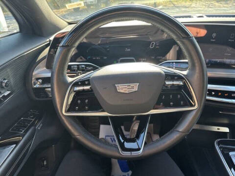 2023 Cadillac LYRIQ Luxury