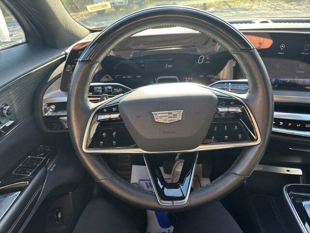 2023 Cadillac LYRIQ Luxury