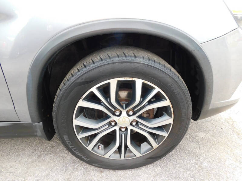 2016 Mitsubishi Outlander Sport ES