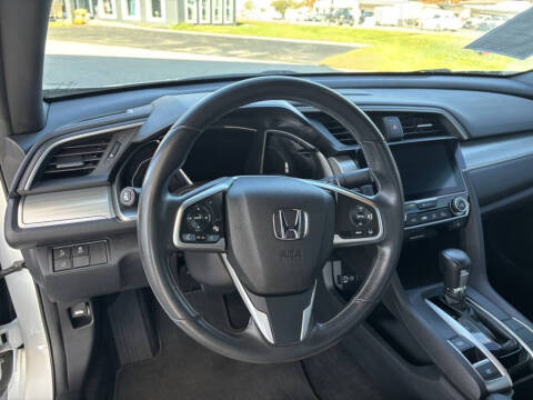 2017 Honda Civic Touring