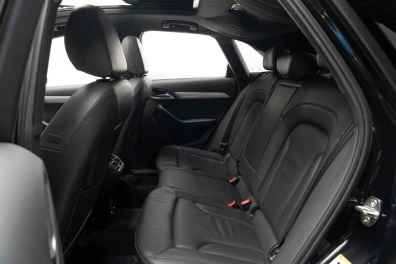 2016 Audi Q3 2.0T Premium Plus