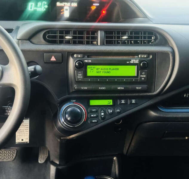 2013 Toyota Prius c Four