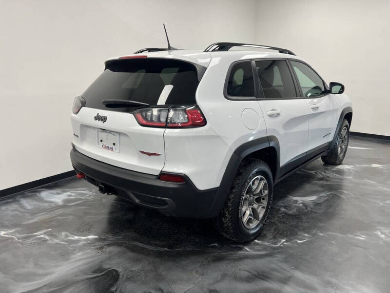 2022 Jeep Cherokee Trailhawk