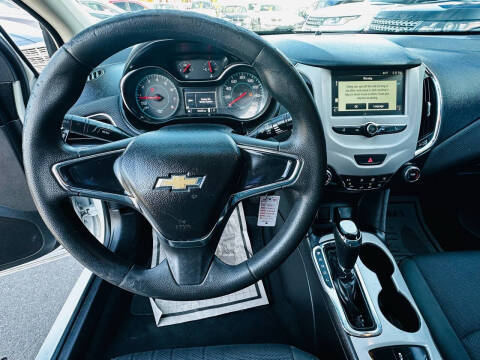 2017 Chevrolet Cruze LS Auto