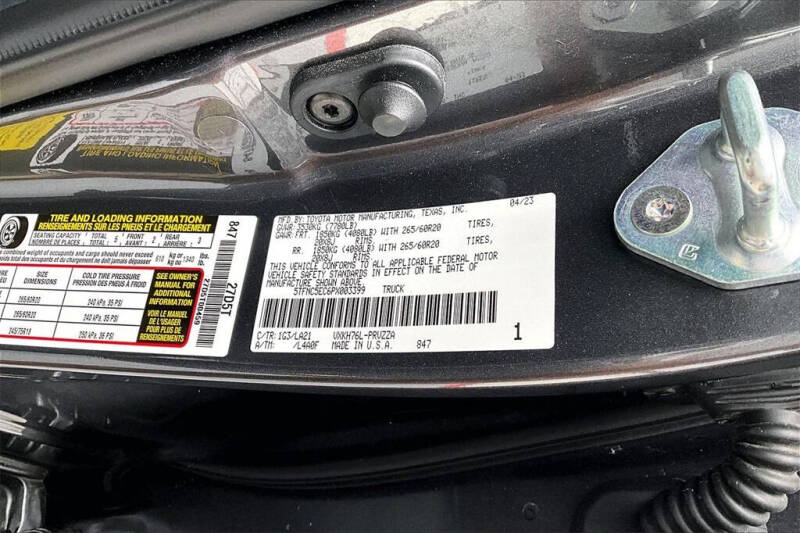 2023 Toyota Tundra Platinum HV