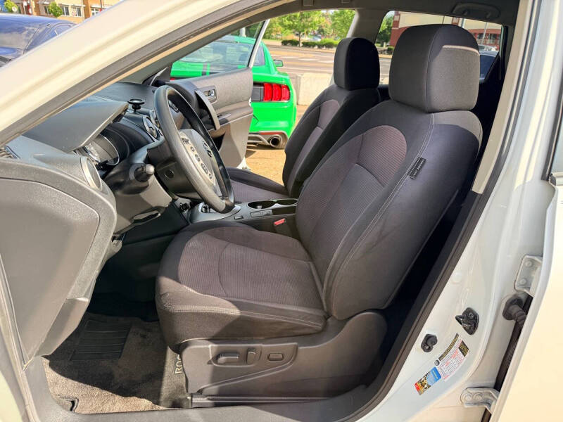 2012 Nissan Rogue SV