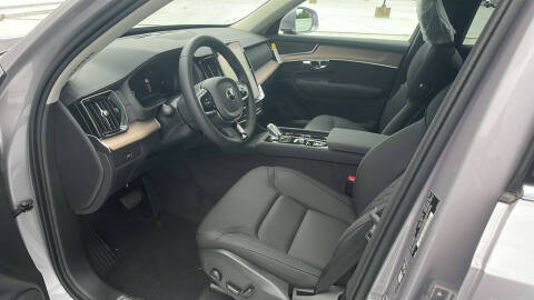 2026 Volvo XC90 B5 Core