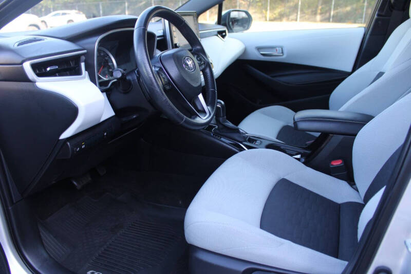 2020 Toyota Corolla Hatchback SE