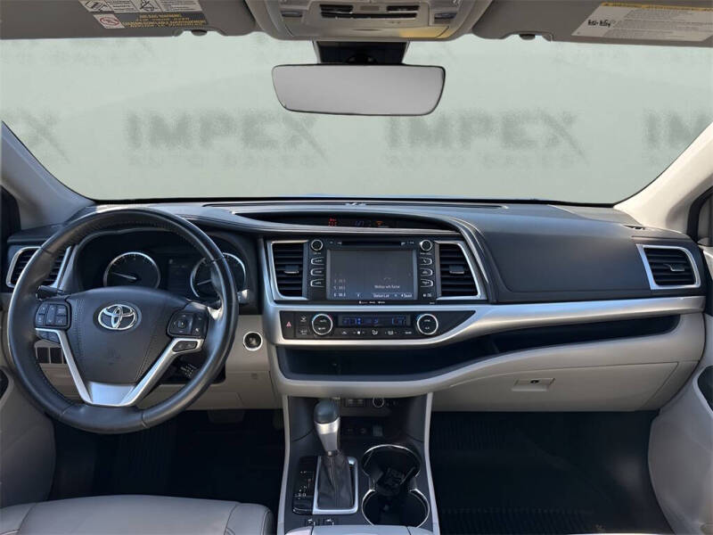 2018 Toyota Highlander