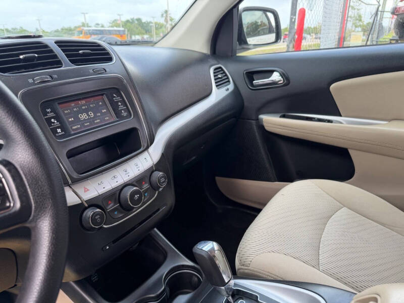 2018 Dodge Journey SE
