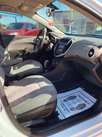 2017 Chevrolet Sonic LS Auto