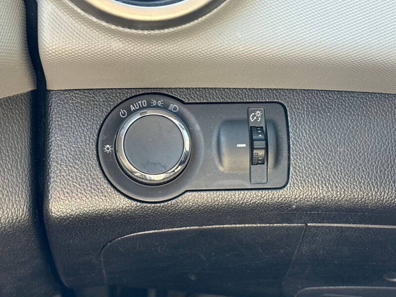 2016 Chevrolet Sonic LT Auto