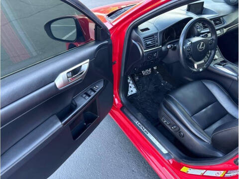 2015 Lexus CT 200h