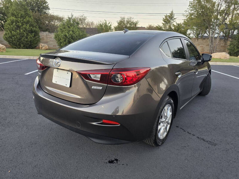 2016 Mazda MAZDA3 i Grand Touring