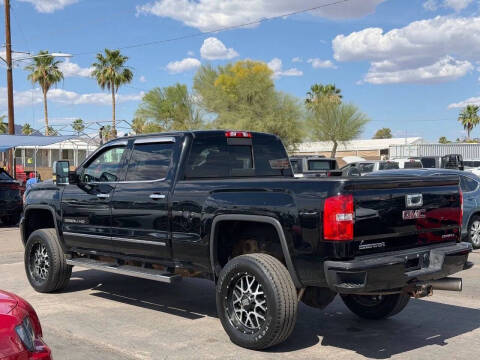 2017 GMC Sierra 2500HD Denali