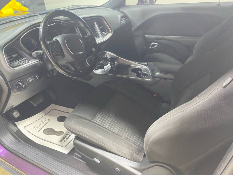 2020 Dodge Challenger SXT