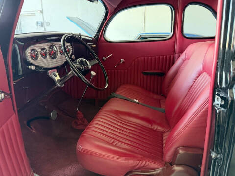 1935 Ford Coupe