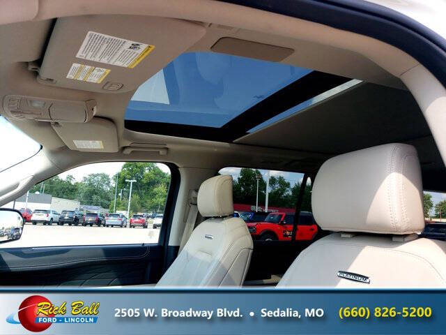 2022 Ford Expedition MAX Platinum