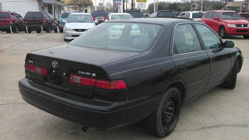 1999 Toyota Camry