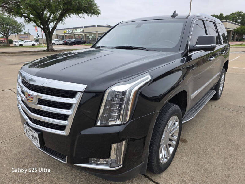 2017 Cadillac Escalade Standard