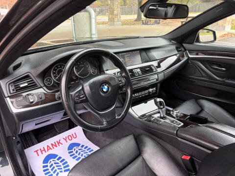 2012 BMW 5 Series 550i