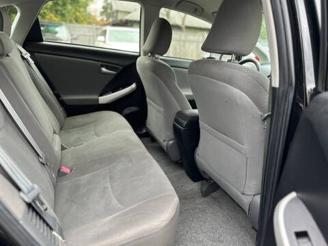 2013 Toyota Prius One