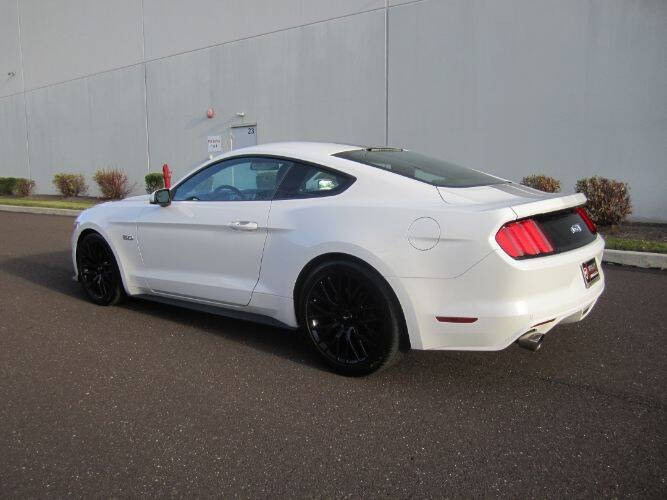 2017 Ford Mustang GT