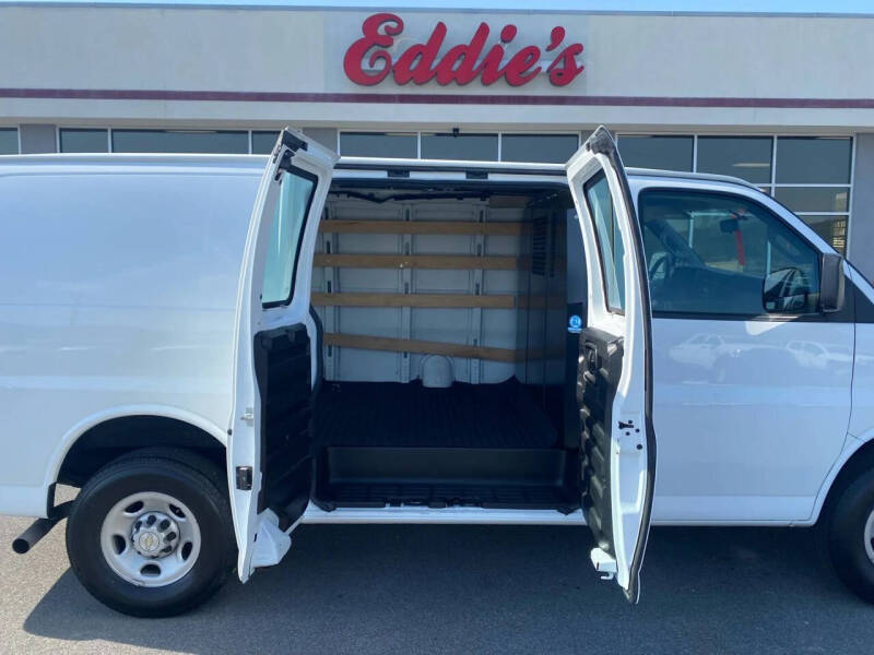 2021 Chevrolet Express 2500