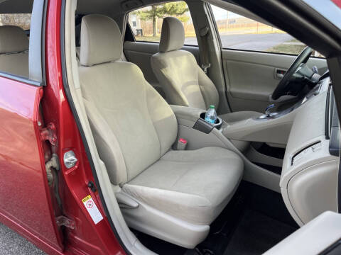 2012 Toyota Prius Two