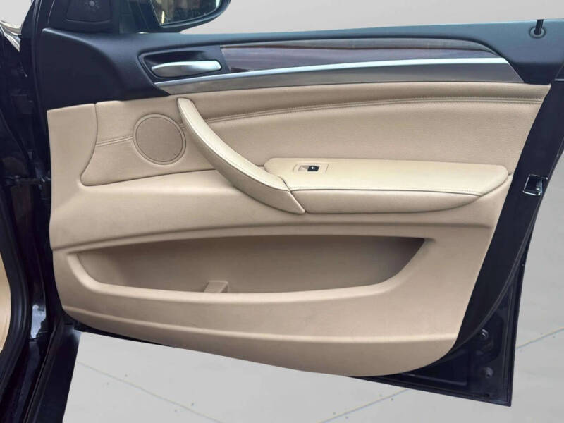 2013 BMW X6 xDrive35i