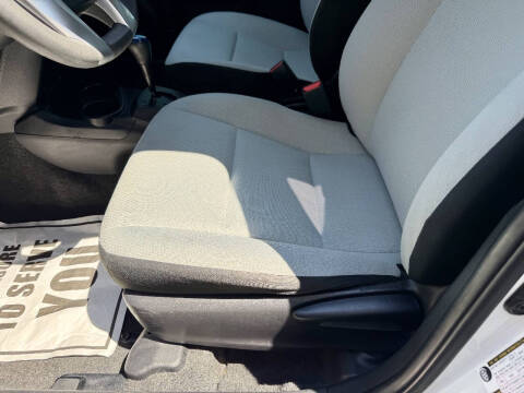 2016 Toyota Prius c One